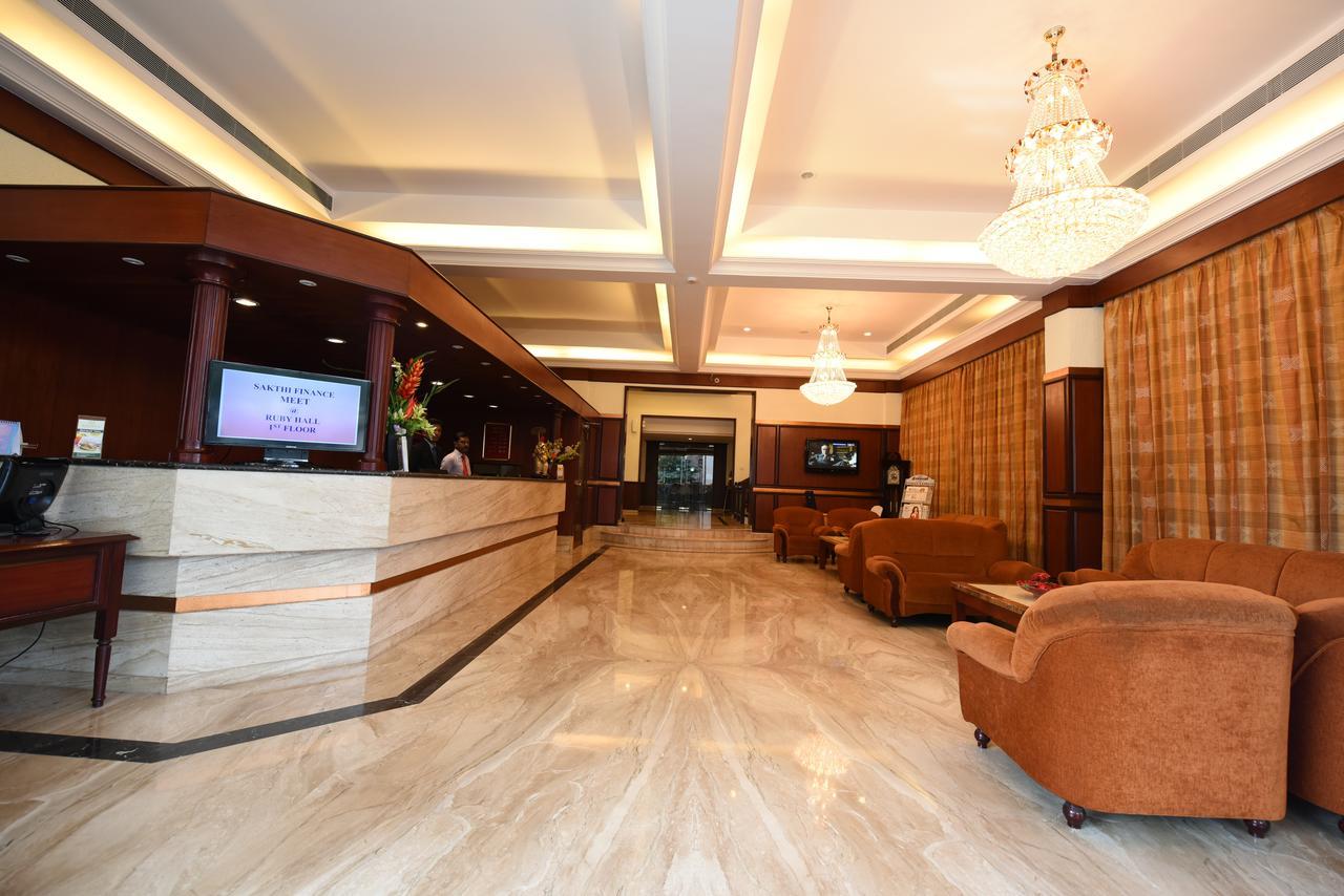 Hotel Rathna Residency Коимбаторе Екстериор снимка